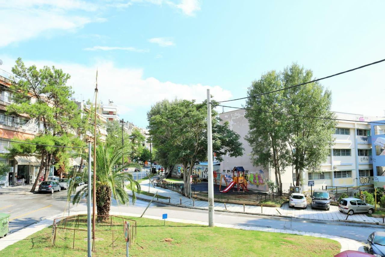 Apartment In Kalamaria Thessaloniki Exterior foto